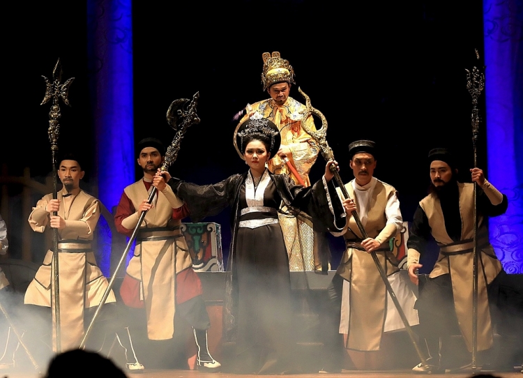 NSND Hồng Vân tự hào khi xem học trò diễn 'Thái hậu Dương Vân Nga'