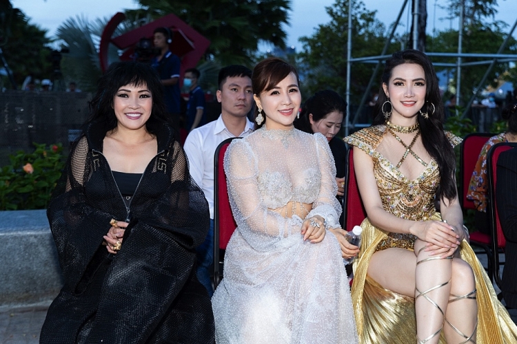 Hoa hậu Phan Thị Mơ 'rụng tim' trước hành động siêu ga lăng của mỹ nam Cao Xuân Tài