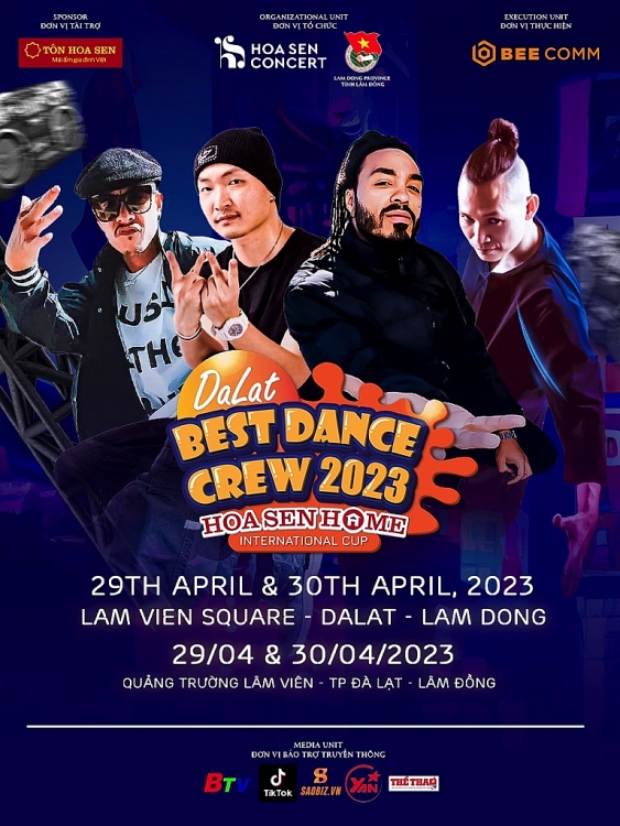 'Dalat Best Dance Crew': Đào Lê Phương Hoa, Phạm Lịch và dàn hot Tiktoker 'mê mệt' điệu nhảy 'Ai lên xứ hoa đào'