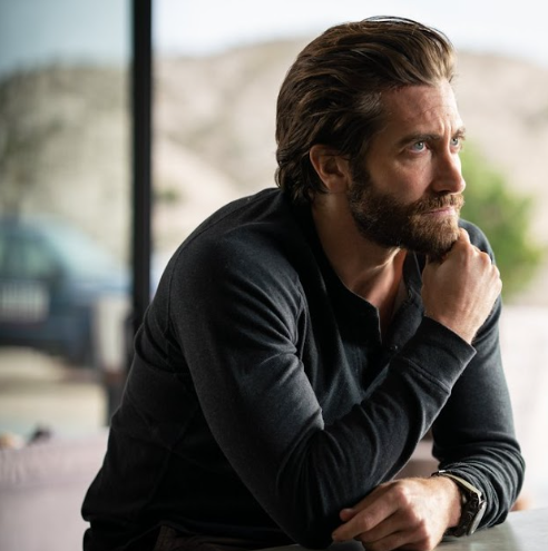 Tài tử Jake Gyllenhaal lần đầu 'bắt tay' với đạo diễn tỷ đô Guy Ritchie trong tác phẩm hành động chiến tranh duy nhất tháng 4