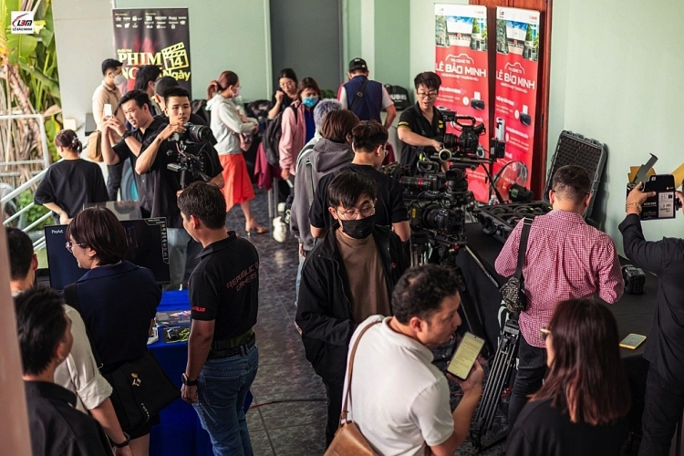 Cuộc thi 'Phim ngắn 14 ngày': Hỗ trợ thiết bị quay phim cho thí sinh, nhóm làm phim tranh tài