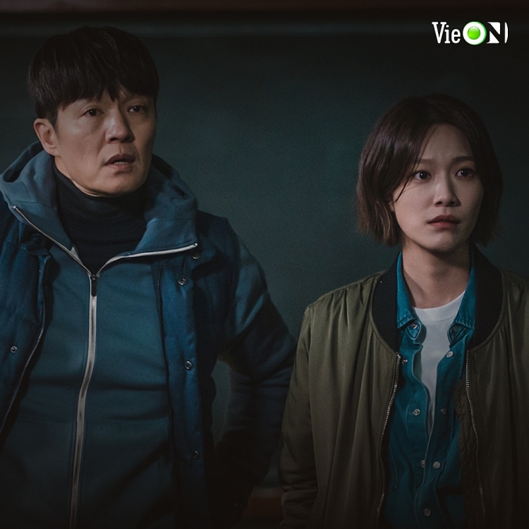 Joo Won tái xuất màn ảnh nhỏ sau 3 năm trong 'Kẻ đánh cắp báu vật'