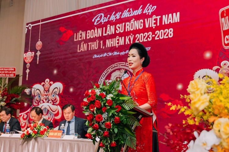 NSƯT Trịnh Kim Chi nhận chức vụ Phó chủ tịch Liên đoàn Lân sư rồng Việt Nam