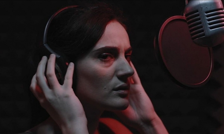 'Âm vực chết': Bộ phim kinh dị câm lặng đến lạnh người từ nước Ý chính thức thao túng màn ảnh Việt!