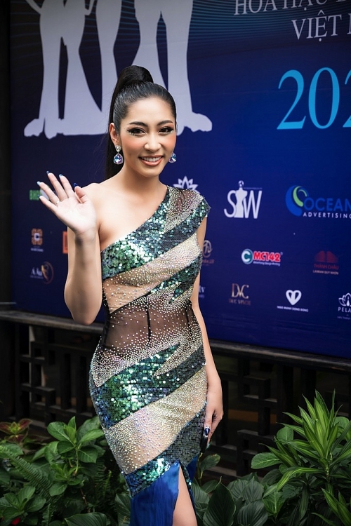 Dàn hậu khoe sắc trong buổi họp báo cuộc thi 'Hoa hậu đại dương 2023'