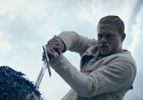 "Huyền thoại Vua Arthur: Thanh gươm trong đá" - Đại tiệc điện ảnh cho các fan yêu phim hành động