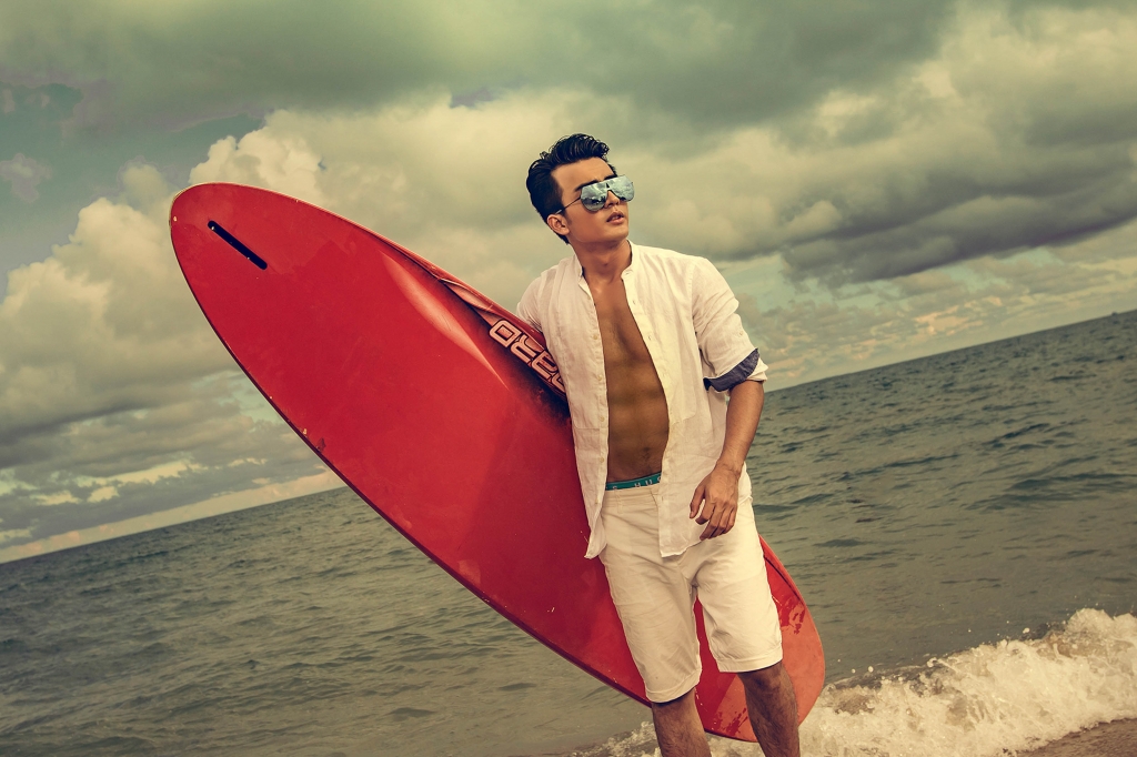 lily luta lan dau hen ho voi vinh san