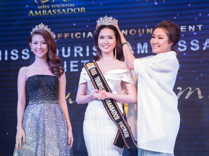 Người đẹp Phan Thị Mơ dự thi 'Hoa hậu Đại sứ du lịch thế giới 2018'