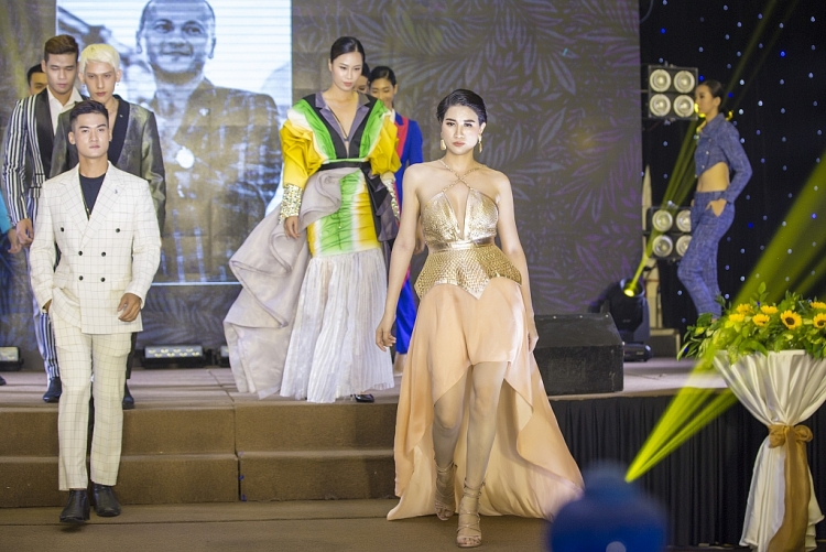Trang Trần, Văn Mai Hương cùng dàn sao Việt kêu gọi đấu giá thiện nguyện trang tran van mai huong cung dan sao viet keu goi dau gia thien nguyen