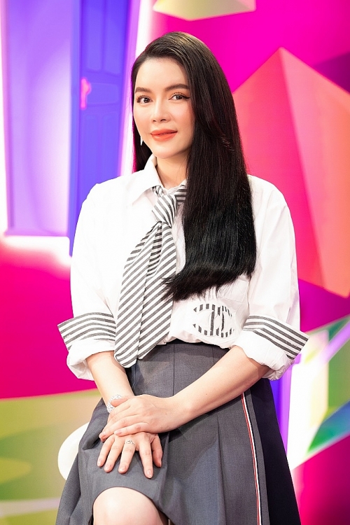 sau mua dich ly nha ky chinh thuc tai xuat showbiz tai on gioi cau day roi