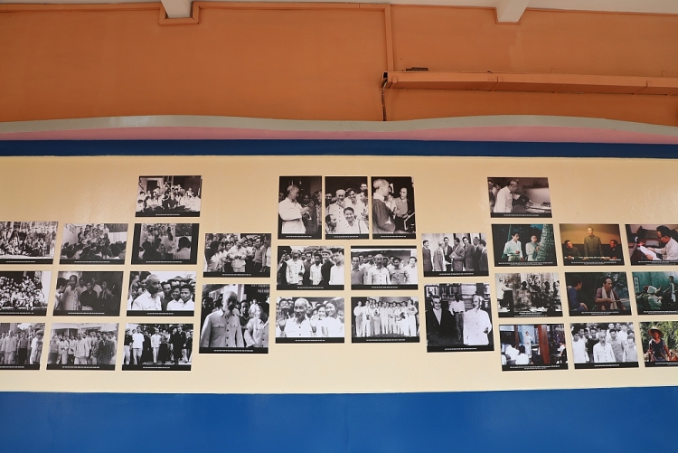 140 bức ảnh, áp phích phim được trưng bày tại Triển lãm 'Hình ảnh và hình tượng Chủ tịch Hồ Chí Minh trong các tác phẩm điện ảnh'