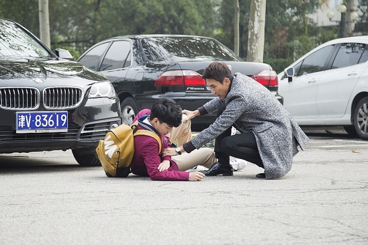 'Nam diễn viên xuất sắc nhất' tại Kim Ưng lần thứ 40 đóng vai chính phim 'Cha dượng' sắp lên sóng VTV9