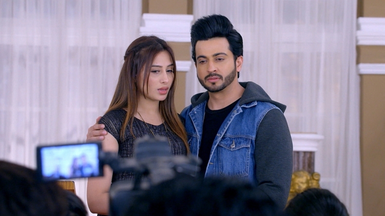 'Vòng xoáy định mệnh': Ngôi sao bóng chày buộc phải kết hôn vì muốn cứu anh trai thoát án tử