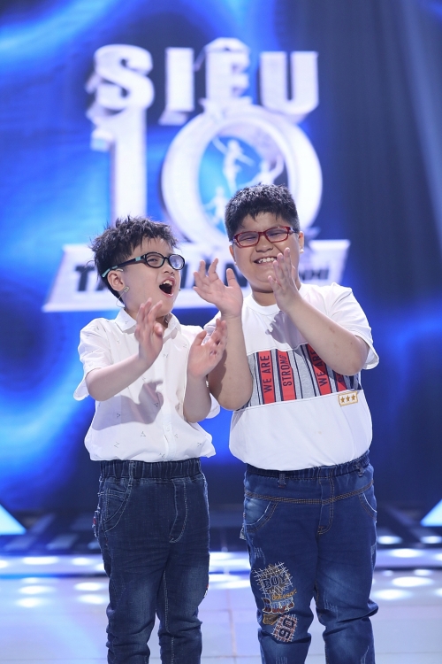 'Siêu tài năng nhí': Xuất hiện phiên bản nhí của Hoài Linh, Vân Sơn