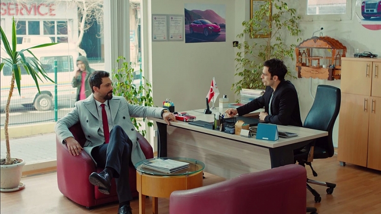 'Trái cấm': Nghĩ Alihan đã 'lên giường' với Ender, Zeynep kết hôn với người khác để trả thù?