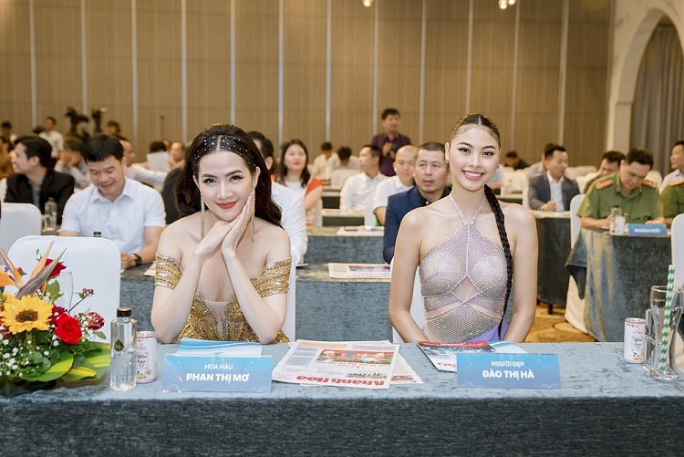 Hoa hậu Phan Thị Mơ: Sự nghiệp xán lạn nhưng tình cảm không may mắn