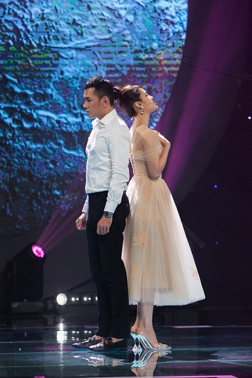 Phương Trinh Jolie mang chồng lên sân khấu 'Đấu trường ngôi sao 2022'