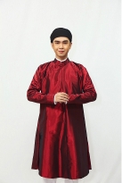 Dương Minh Ngọc tự bươn chải suốt 6 năm đi hát vì không muốn 'là gánh nặng của ba mẹ'