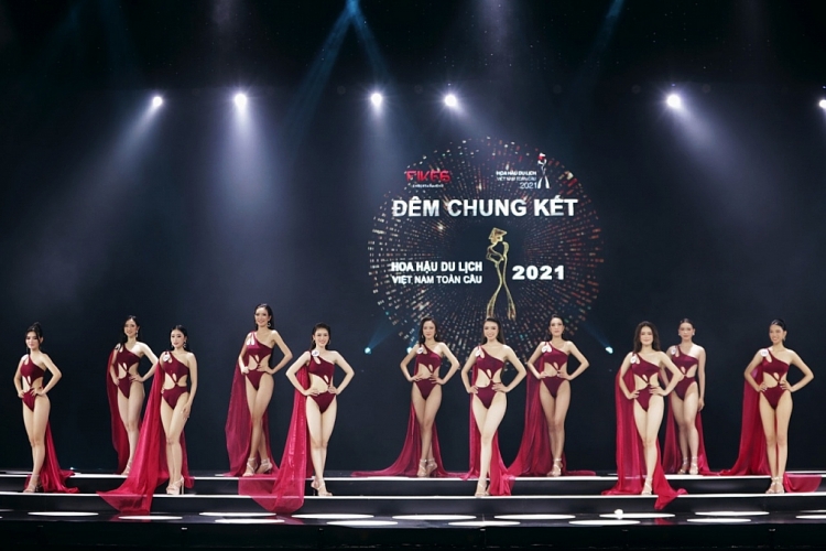Người đẹp Lý Kim Thảo đăng quang 'Hoa hậu du lịch Việt Nam toàn cầu 2021'