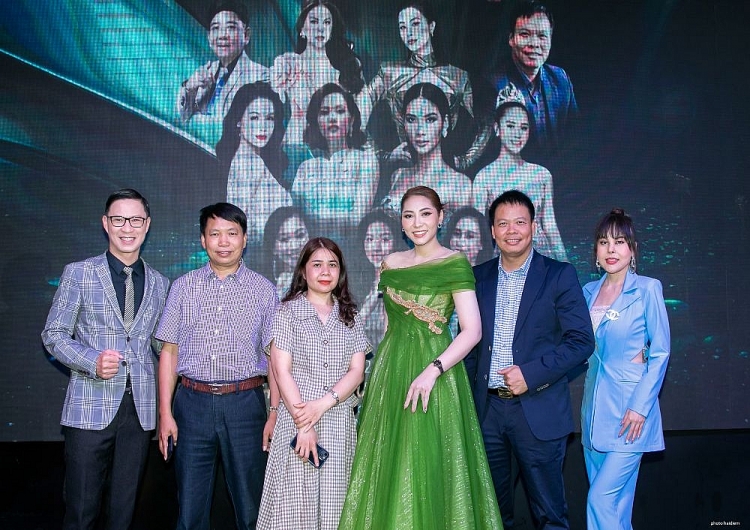 Khởi động cuộc thi 'Hoa hậu quý bà Việt Nam 2022'