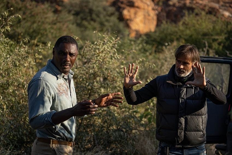 Idris Elba đối mặt với cuộc chiến sinh tồn giữa rừng xanh trong bộ phim điện ảnh giật gân mới 'Quái thú'