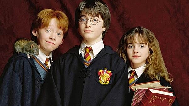 Giải mã sức hút thương hiệu 'Harry Potter' qua 2 thập kỷ: Vượt khỏi khuôn khổ dành cho thiếu nhi, kiến tạo văn hóa hâm mộ mới