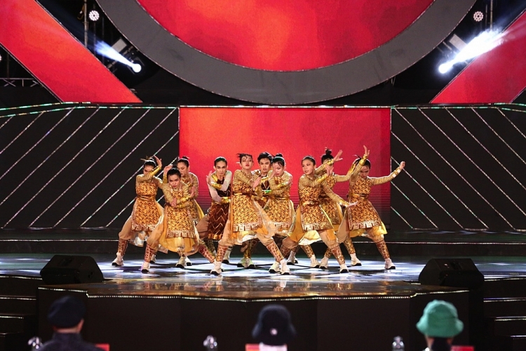 K.O.B Nation (Malaysia) đoạt giải Quán quân Bảng quốc tế 'Dalat Best Dance Crew 2023'