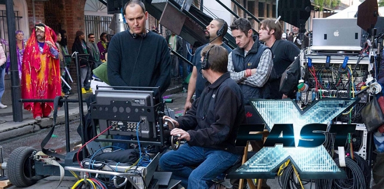 Đạo diễn người Pháp chia sẻ về lần đầu ngồi ghế nóng của 'Fast & Furious'