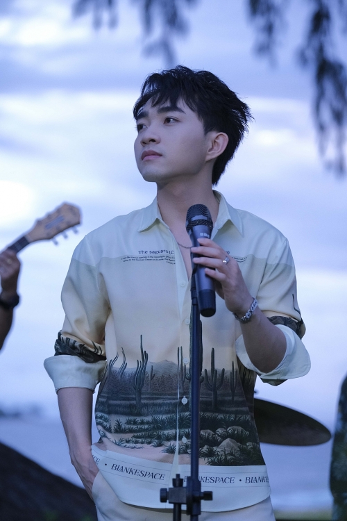 Trung Quang 'chơi lớn', quyết định làm mới ca khúc nổi tiếng của Đan Trường