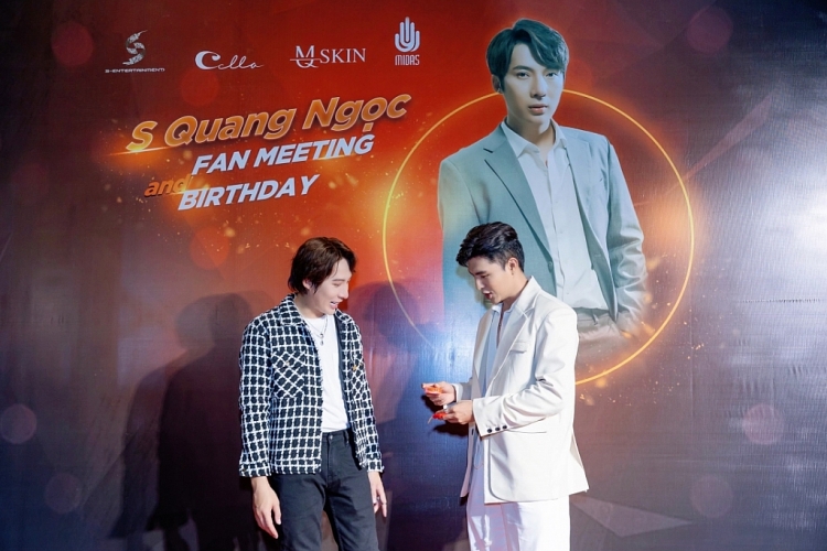 Ngọc Sơn, Khả Như cùng dàn sao chúc mừng sinh nhật ca sĩ - diễn viên S Quang Ngọc