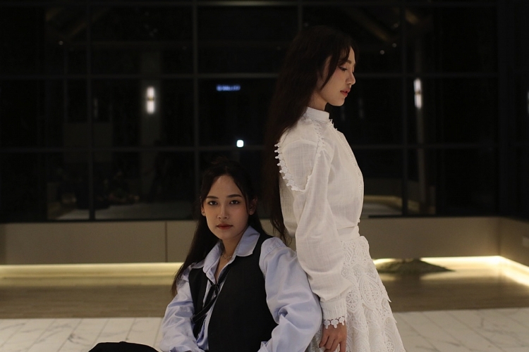 'Melo-Đi' tập 1 chính thức lên sóng với hàng loạt hit Vpop được làm mới bởi Cara, Jsol, Hoàng Duyên