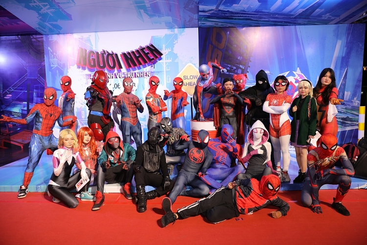 'Bé An' Hạo Khang của 'Đất rừng phương Nam' hào hứng tham gia buổi ra mắt 'Spider-Man: Across the Spider-Verse'