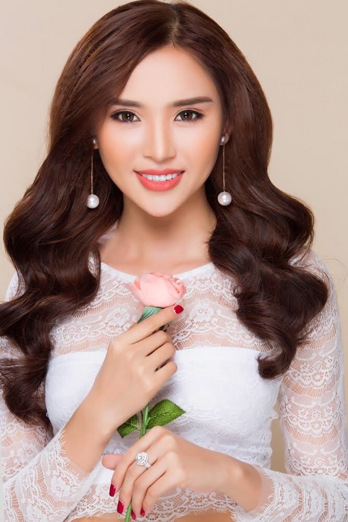 hotgirl luong le tham gia hoa khoi thanh lich viet nam 2017