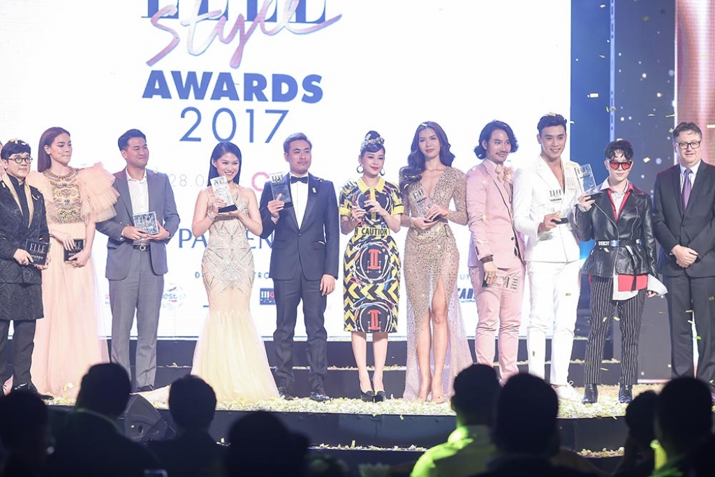 ngoc thanh tam duoc vinh danh nghe si trien vong cua nam tai elle style awards 2017