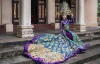 Chi Nguyễn mang áo dài và hình ảnh chim khổng tước đến 'Hoa hậu Châu Á thế giới 2018'