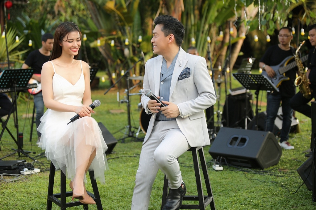 dong nhi xinh dep trong ca khuc tinh lam lo cung tinh dau quoc dan lam truong