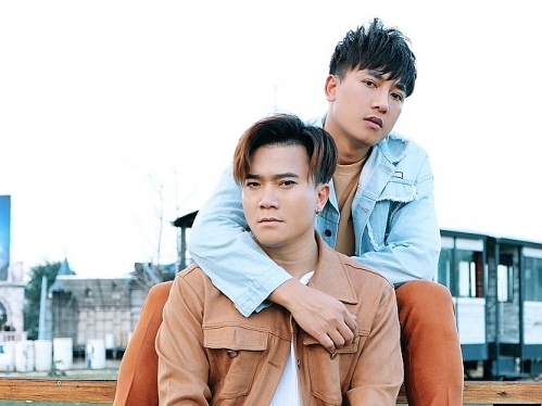 Châu Khải Phong và Khang Việt kết đôi ăn ý