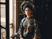 Thùy Trang khoe vẻ đài các trong hình ảnh của Nam Phương Hoàng hậu
