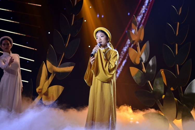 Đàm Vĩnh Hưng tự nhận mình là 'người điên' hát Bolero