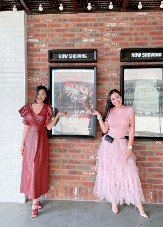 Ca sĩ Ngọc Ánh Kim và diễn viên Diệu Hương hội ngộ Võ Thành Tâm ra mắt 'Lật mặt: 48h' tại Mỹ