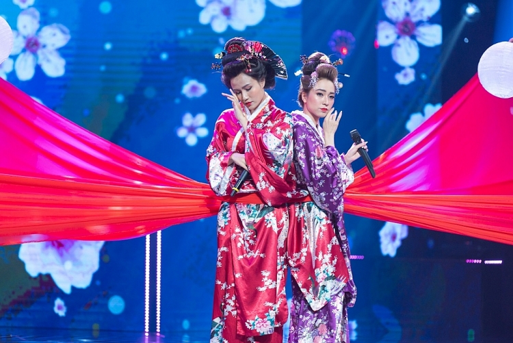 'Hãy nghe tôi hát': Hóa thân thành Geisha, Như Thùy và Tina Ngọc Nữ nhận 'cơn mưa điểm 10'