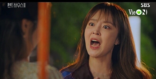 'Penthouse: High Class War 3' tập 3: Jenny tự tử, Baek Jun Ki Cheon 'thả thính' Seo Jin