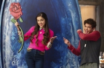Nữ chính 'High school musical' Olivia Rodrigo tiếp tục gây ấn tượng mạnh với single mới 'The Rose song'