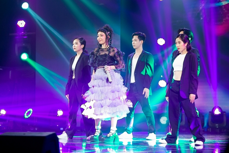 'The Heroes': Ali Hoàng Dương chọn hát đơn hit mới của producer Duck V gây tranh cãi