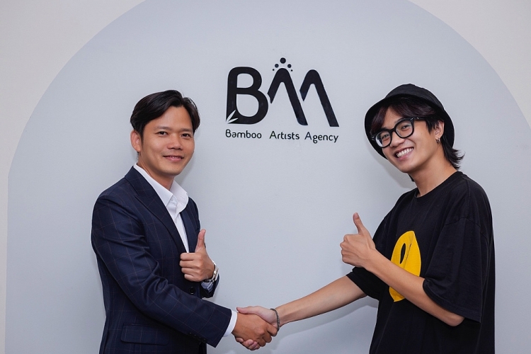 Nhà sản xuất âm nhạc onionn. chính thức ký hợp đồng khai thác thương mại độc quyền với Bamboo Artist Agency