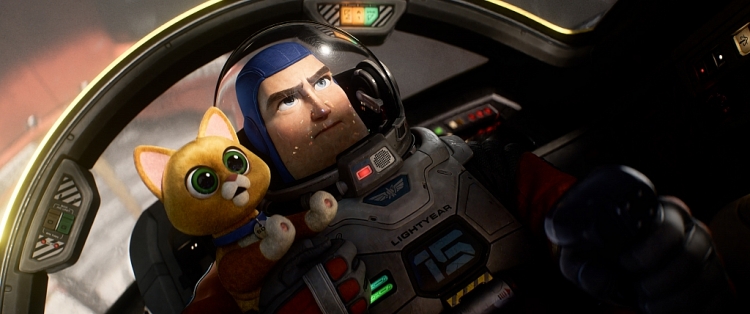 'Lightyear: Cảnh sát vũ trụ': Chuyến du hành vũ trụ đi tìm ý nghĩa cuộc sống