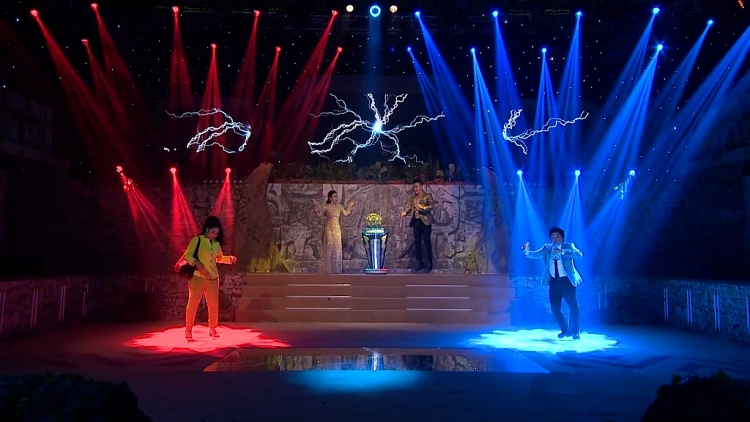 Kim Tử Long xuất sắc giành chiến thắng trong trận chung kết 'Đấu trường âm nhạc 2022'