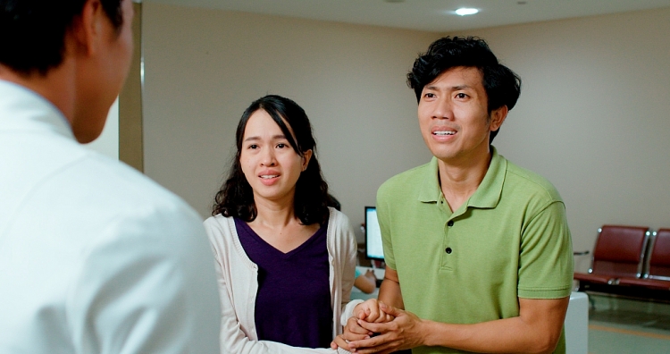 'Doctor Lof - Bác sĩ hạnh phúc': Khả Ngân cứu cánh Lâm Thanh Nhã, Trần Phong gặp cú sốc đầu đời
