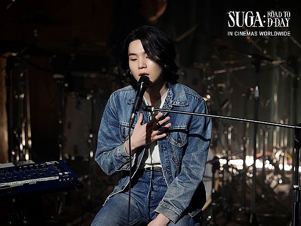 BTS - 10 năm thăng trầm đến đỉnh cao danh vọng