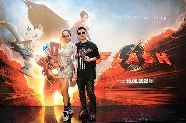 Dàn sao Việt hai miền chào đón màn ra mắt của bom tấn siêu anh hùng đình đám nhà DC 'Flash'